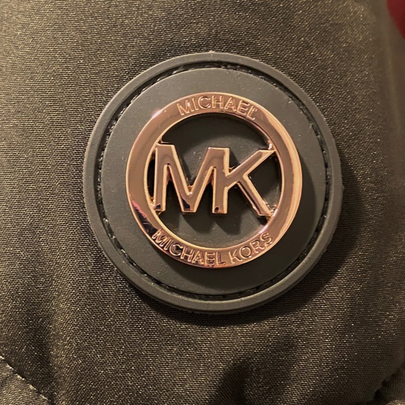 NWT Michael Kors Puffer Coat - Picture 7 of 10